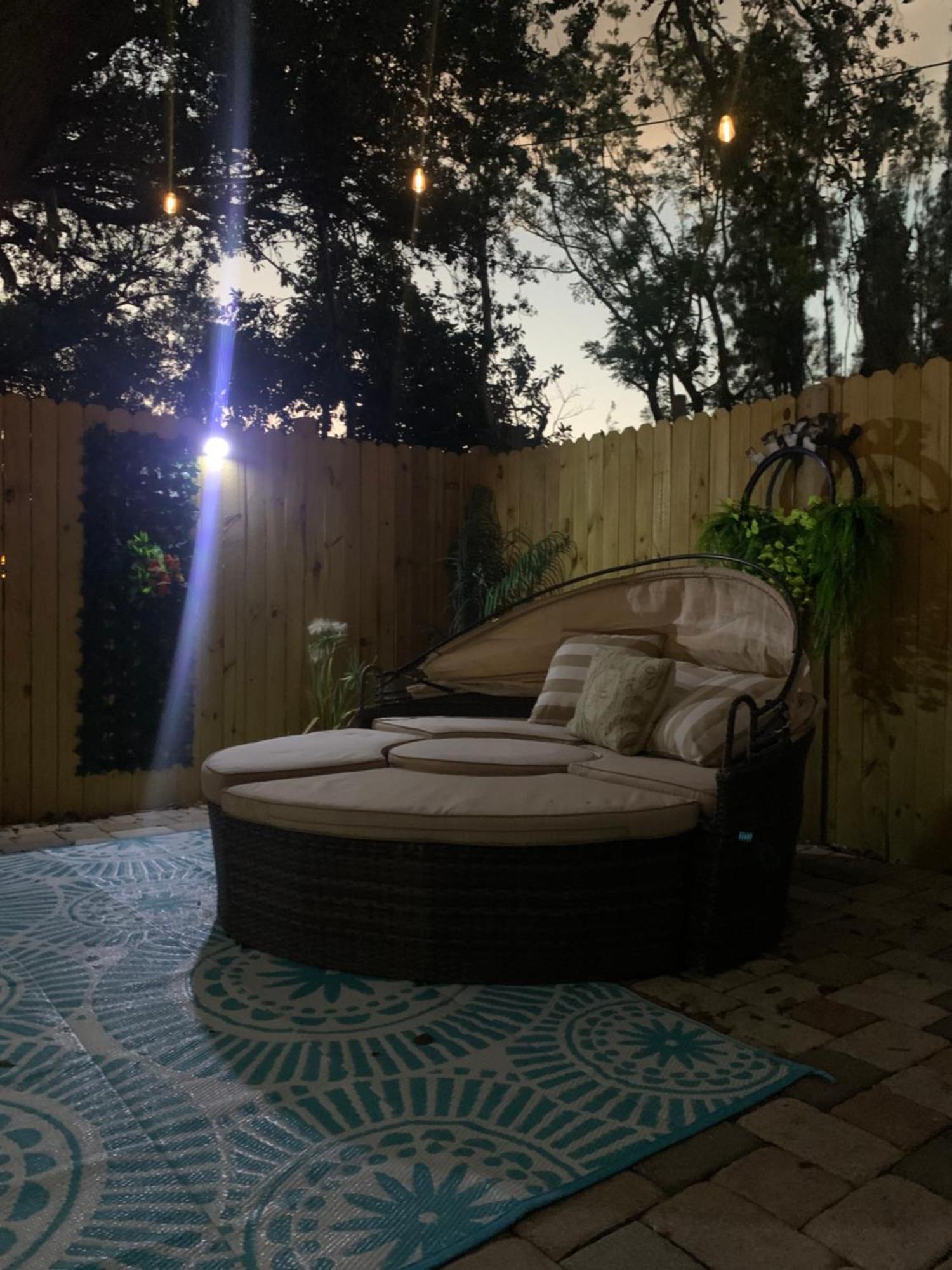 Mini Studio: 10 Min/Siesta Key/Private Entrance/ 사라소타 외부 사진